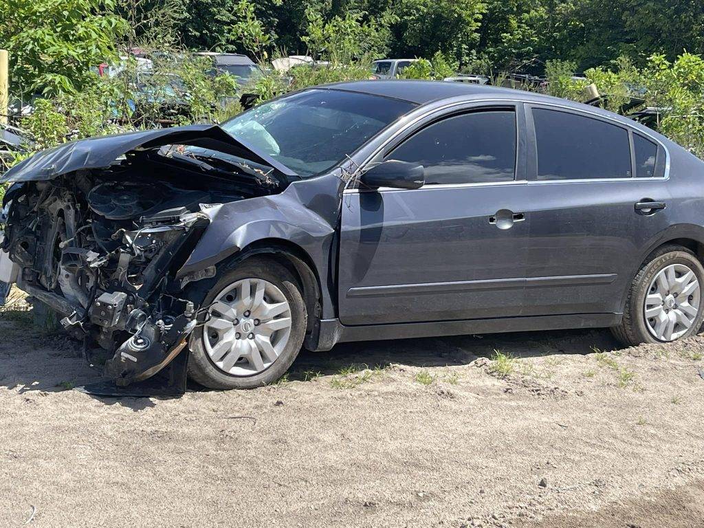 Best Auto & Truck Salvage (10)
